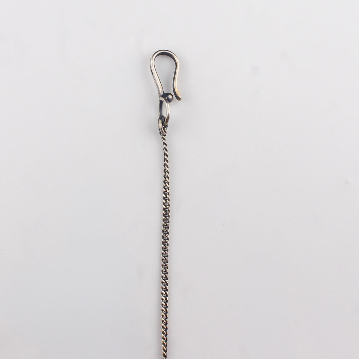 Silver Kudi Motif Maang Tika