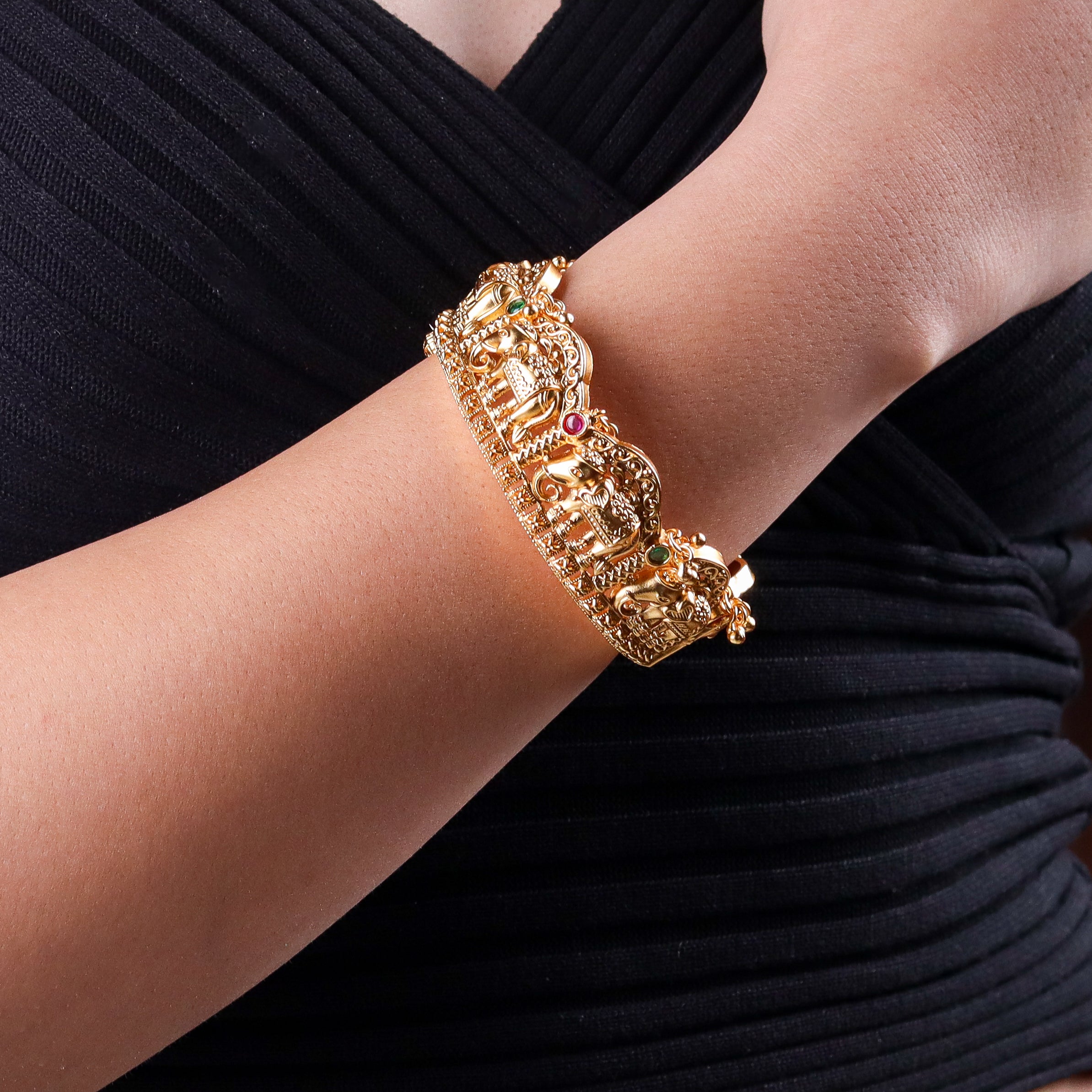 22K Gold Plated Fashion Bangle (Single)