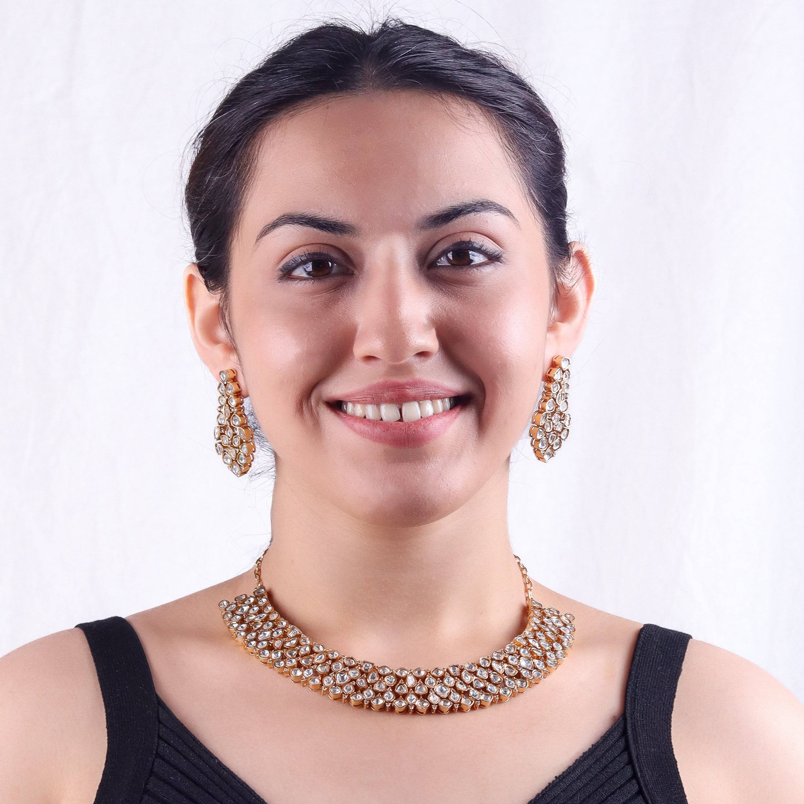 Model wearing 22K gold-plated fashion Set for a sophisticated and elegant jewelry look
