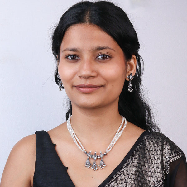 Silver CZ Kudi Tanmani Set with Pearls (3 Leaf)