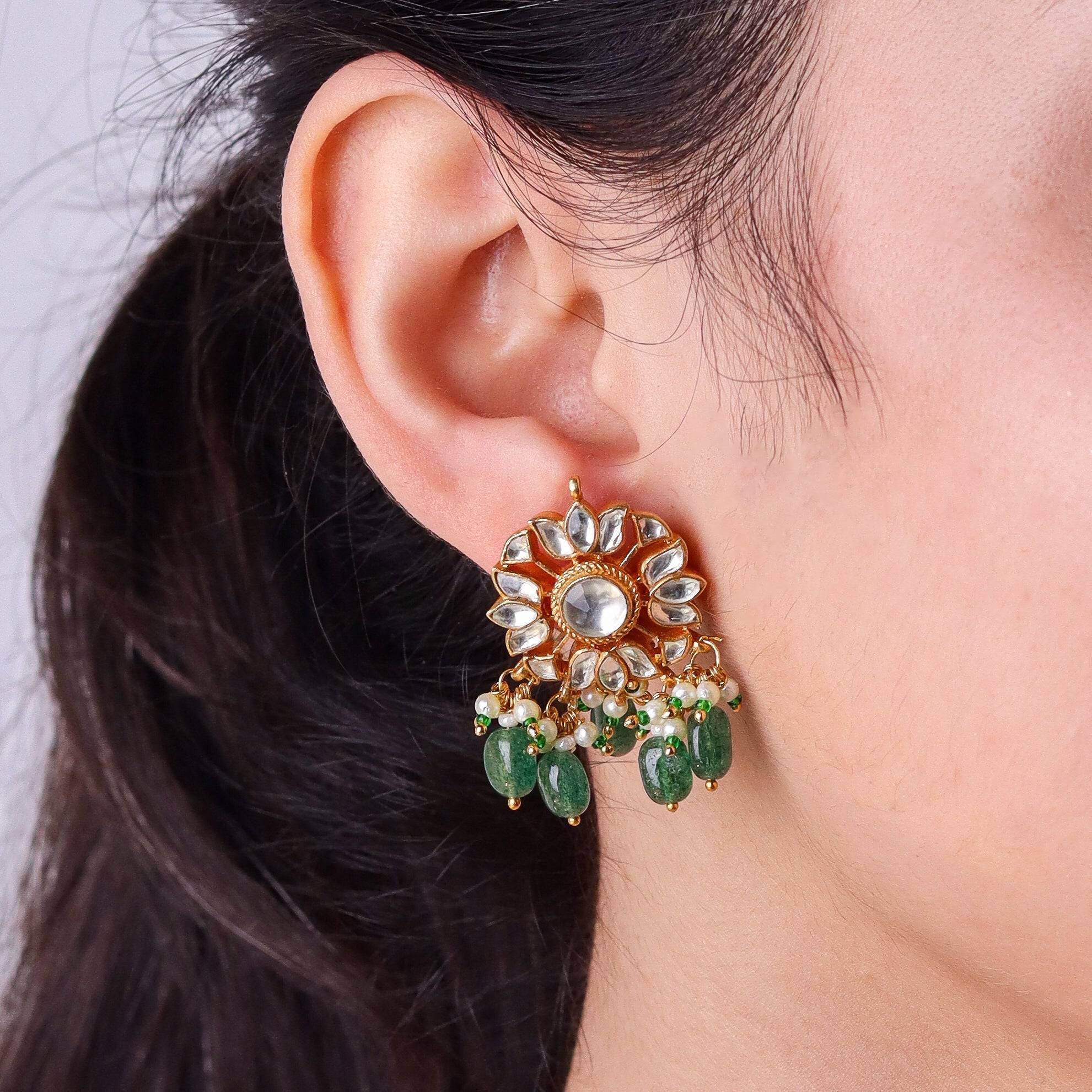 Model wearing 22K gold-plated fashion Set for a sophisticated and elegant jewelry look
