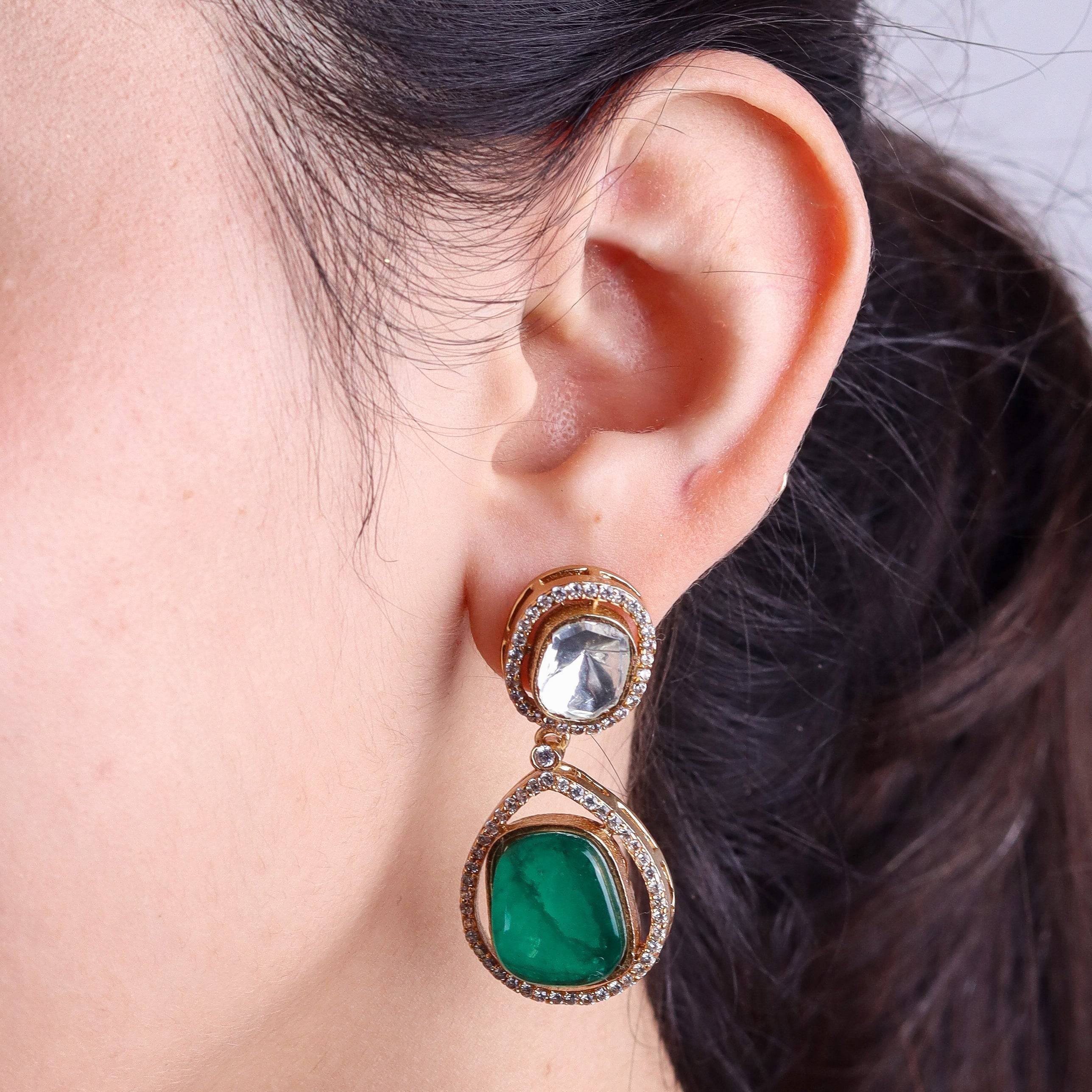 Model wearing 22K gold-plated fashion Set for a sophisticated and elegant jewelry look