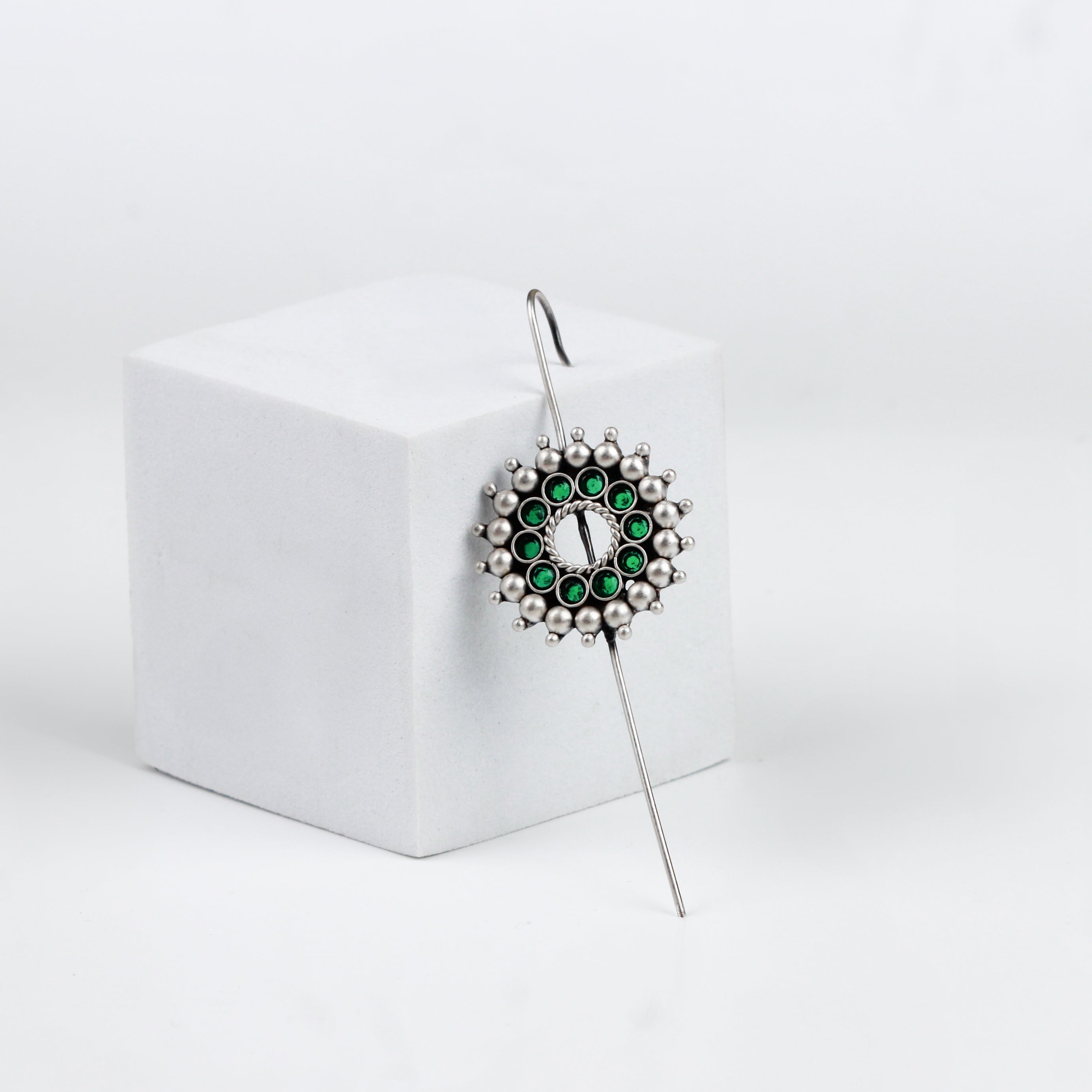 Green Karwar Motif Single Earcuff