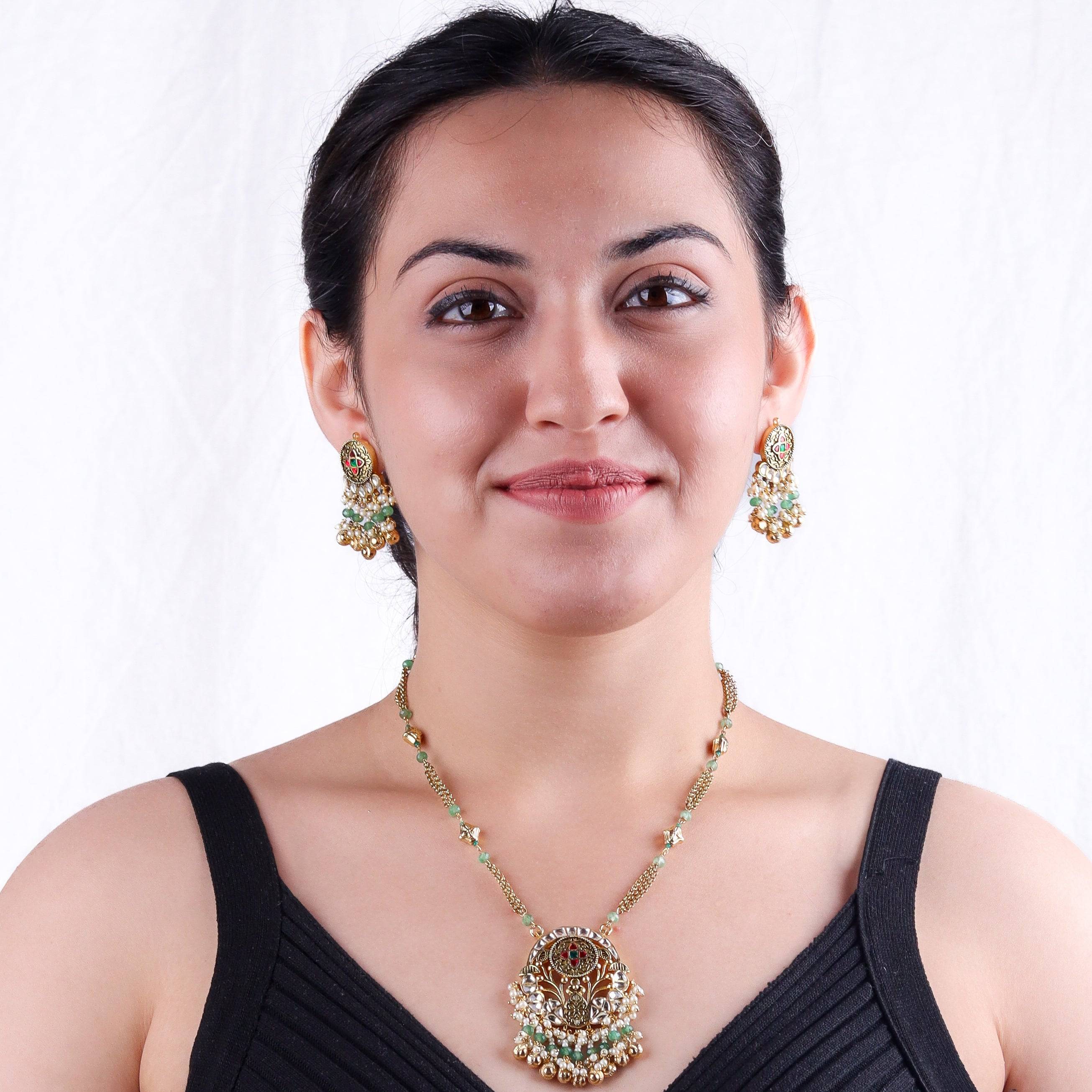 Model wearing 22K gold-plated fashion Set for a sophisticated and elegant jewelry look