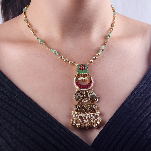 Model wearing 22K gold-plated fashion Set for a sophisticated and elegant jewelry look