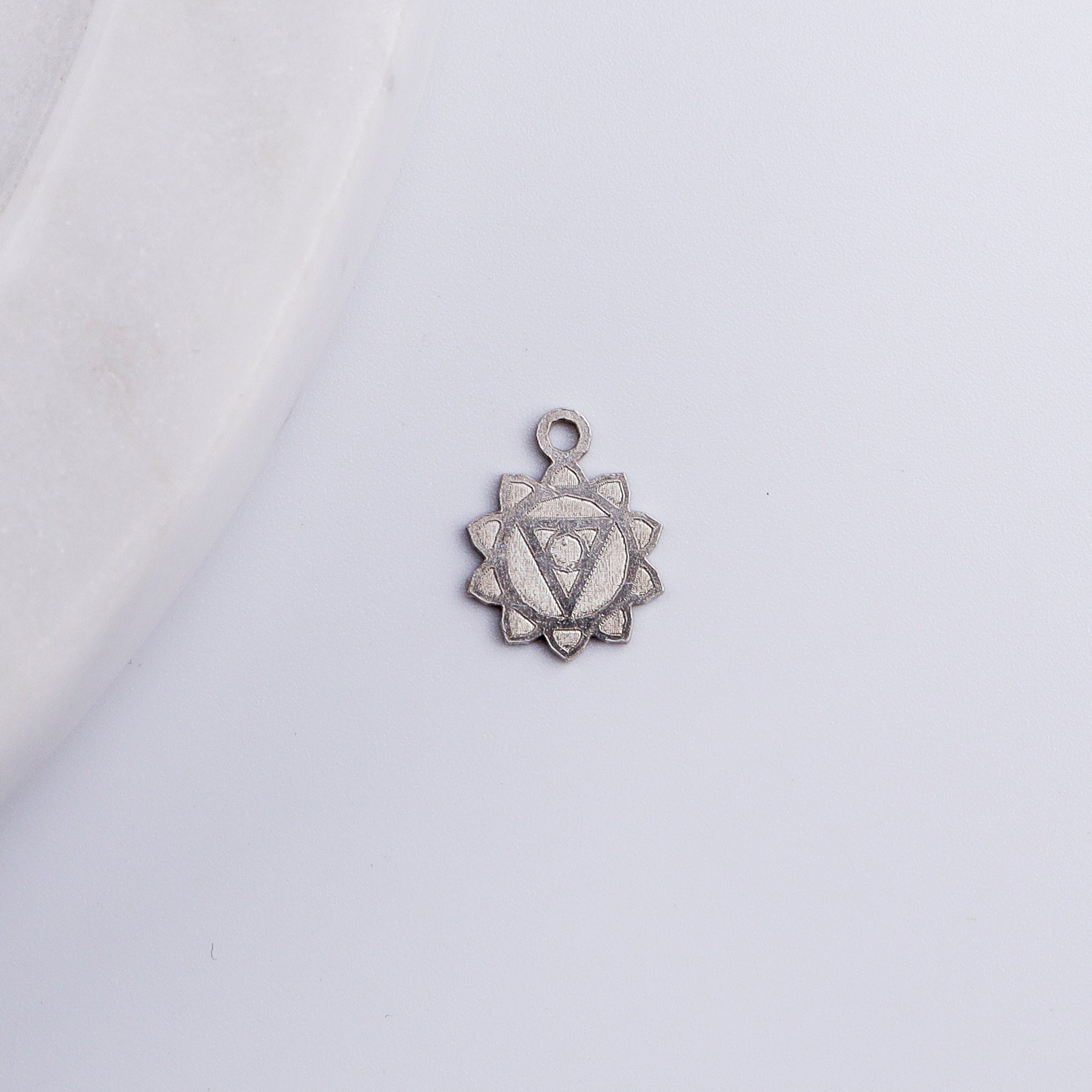Vishuddha (विशुद्ध) – Throat Chakra charm