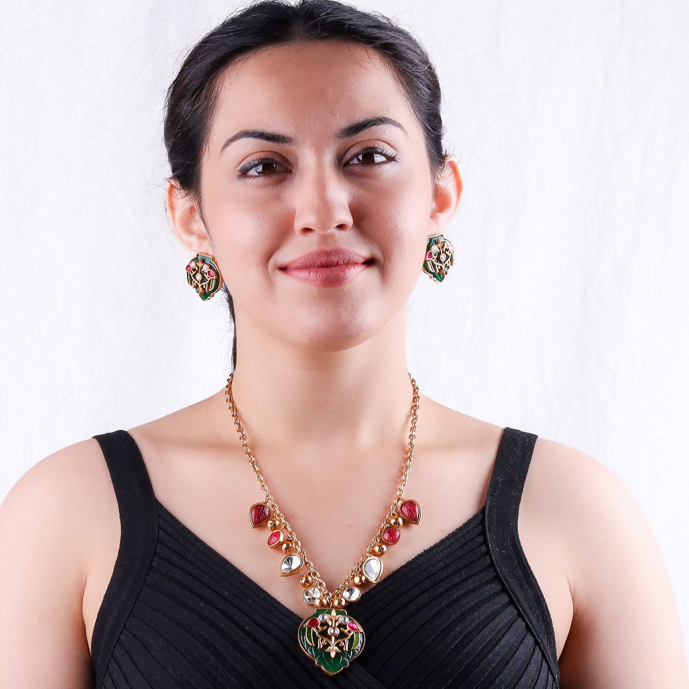 Model wearing 22K gold-plated fashion Set for a sophisticated and elegant jewelry look