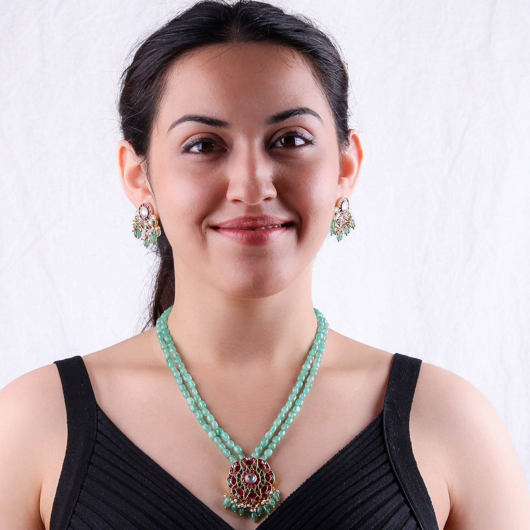 Model wearing 22K gold-plated fashion Set for a sophisticated and elegant jewelry look