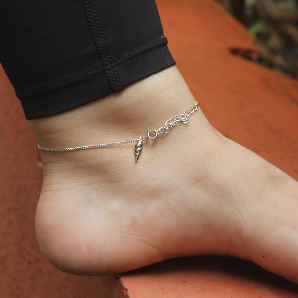 Delicate silver auger shell charm anklet for women
