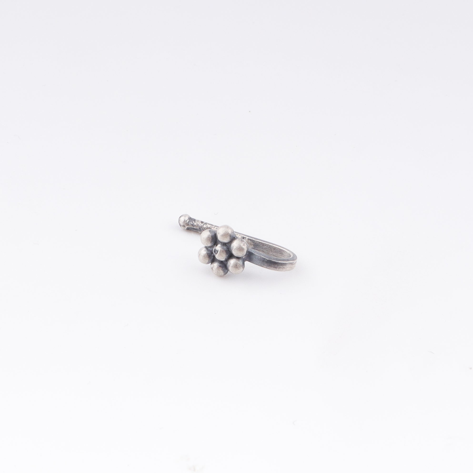 Itihaas Kudi Nose pin: Small (Clip On)
