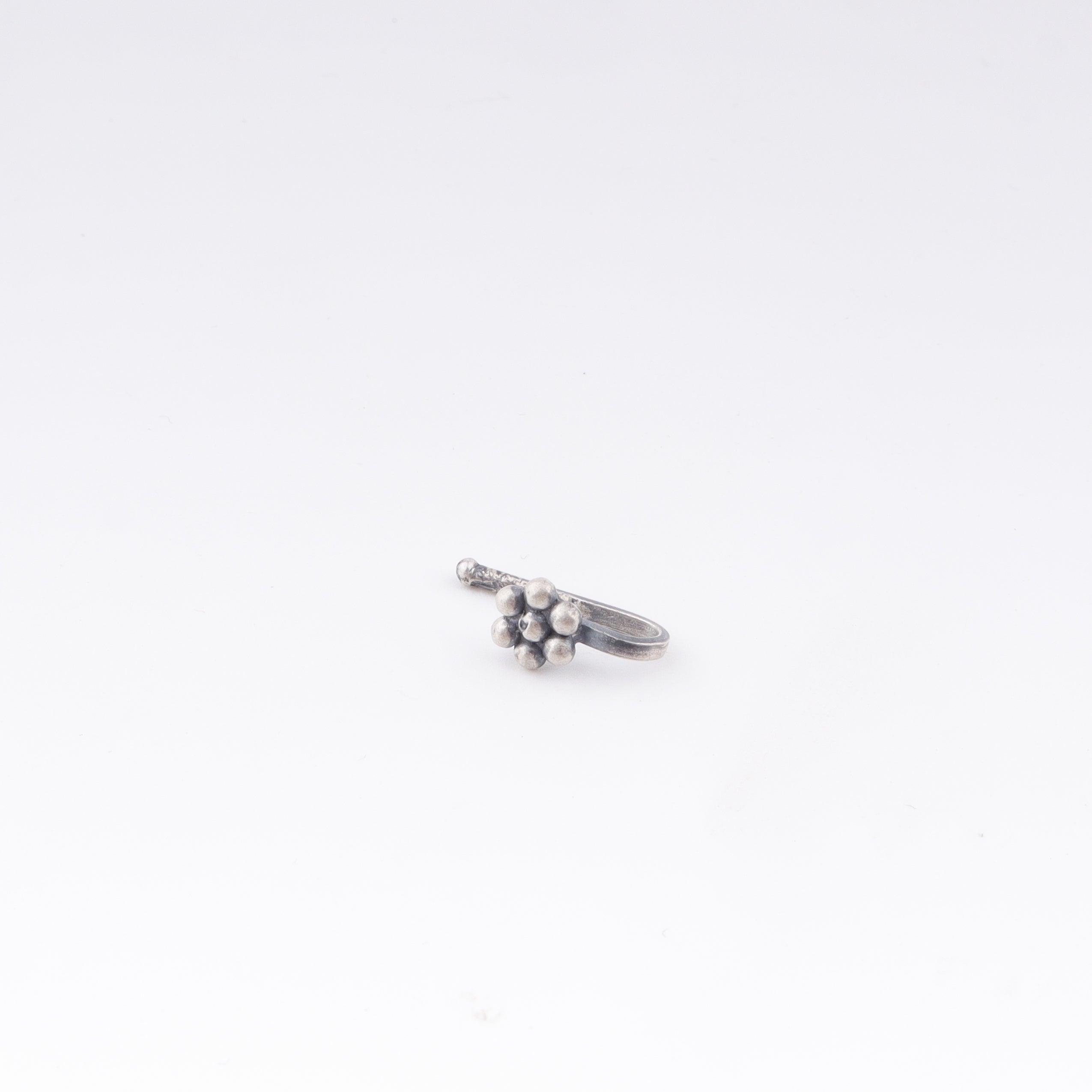 Itihaas Kudi Nose pin: Small (Clip On)