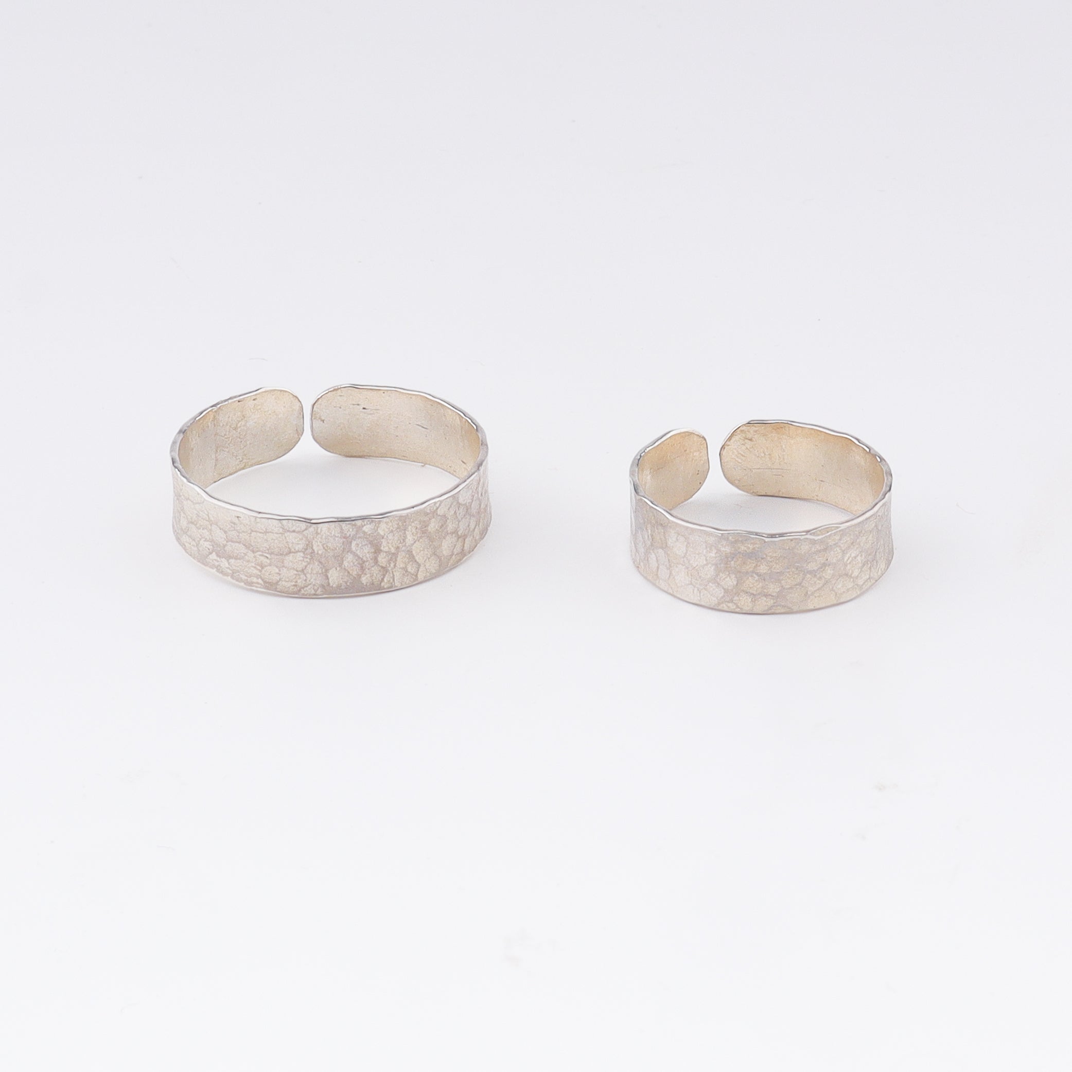 Hammered Couple Ring / Bands