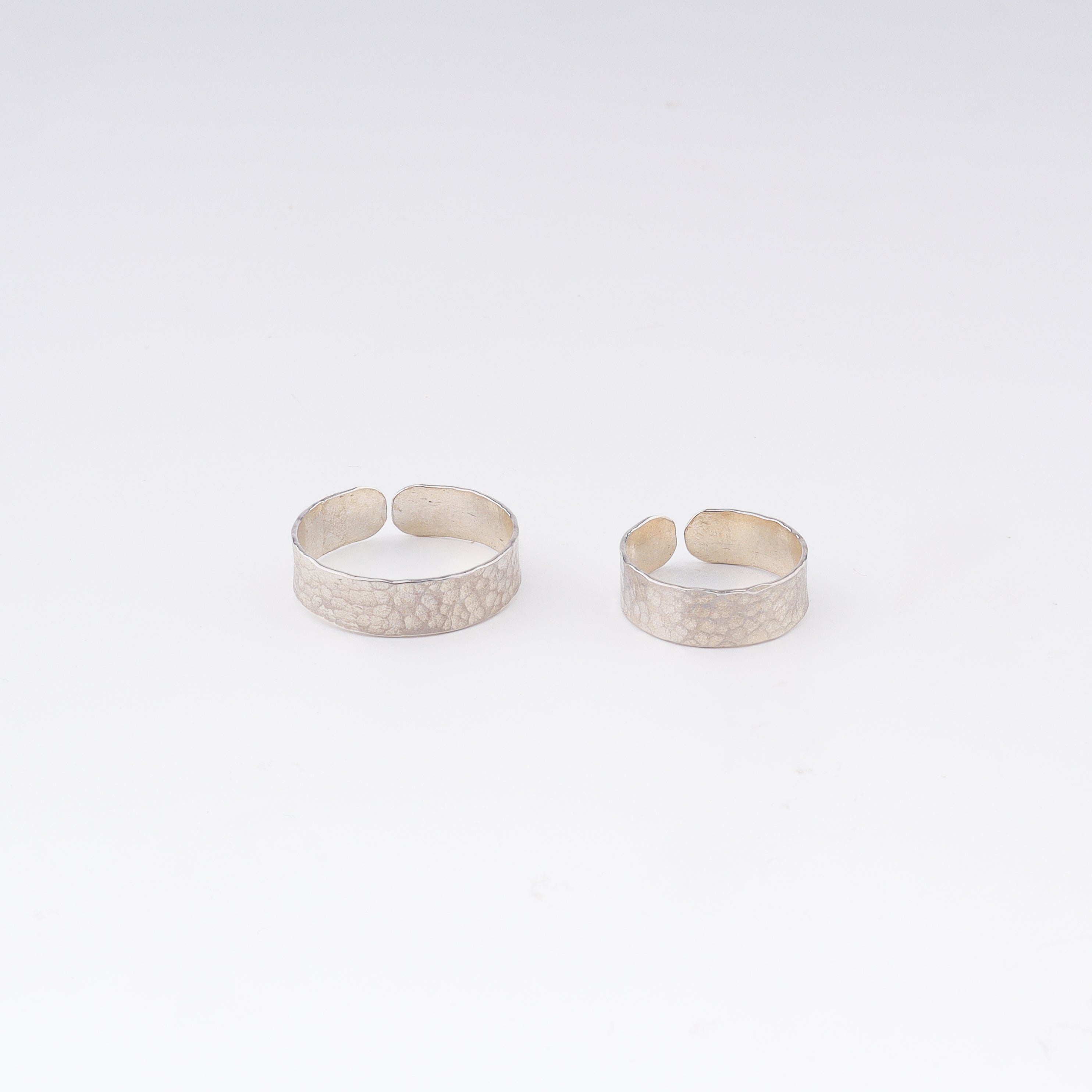 Hammered Couple Ring / Bands