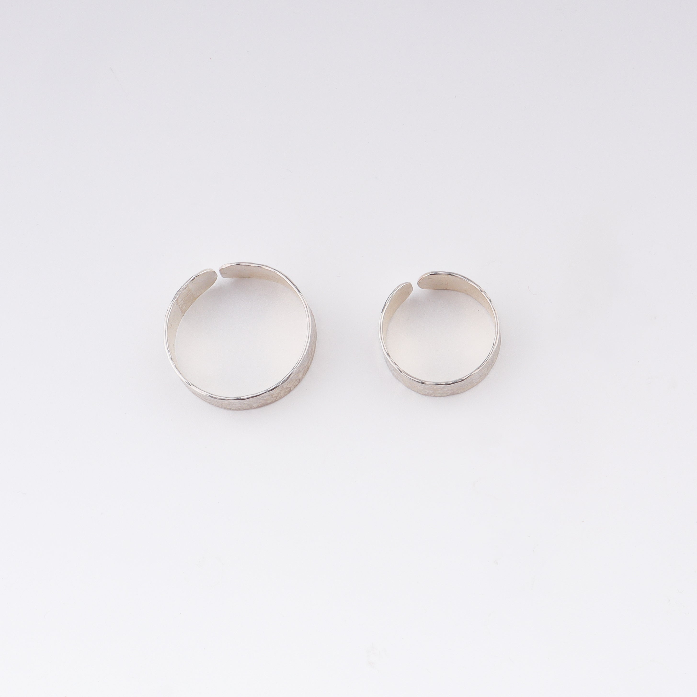 Hammered Couple Ring / Bands