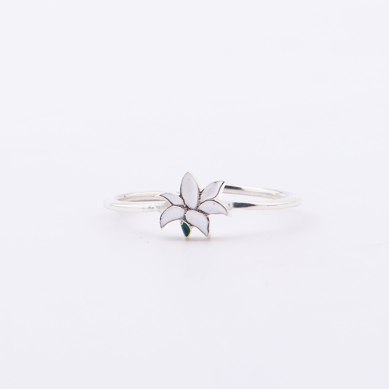 Back view of White Lily enamel ring showing 925 stamp
