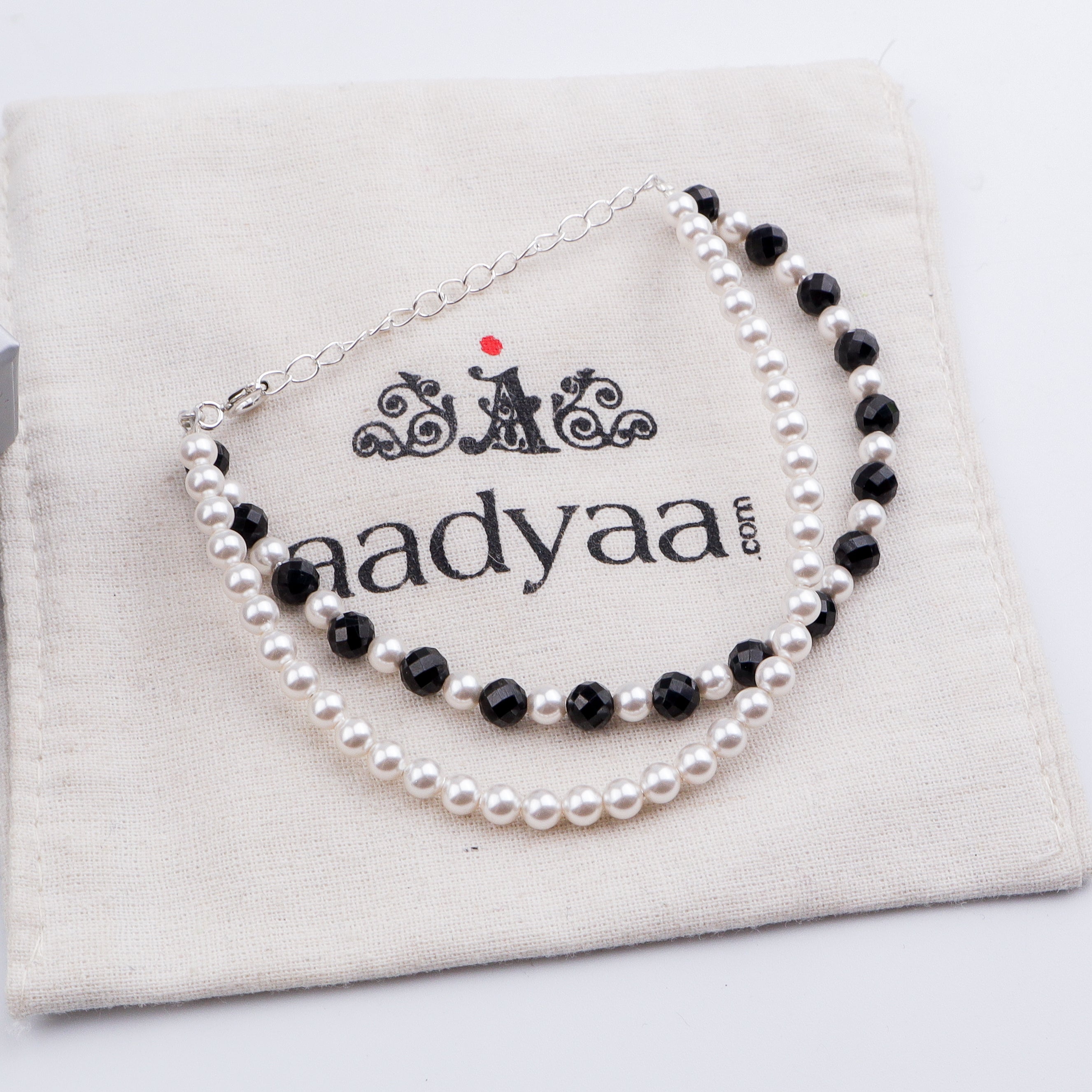 Silver Bracelet with Pearl & Black Spinel