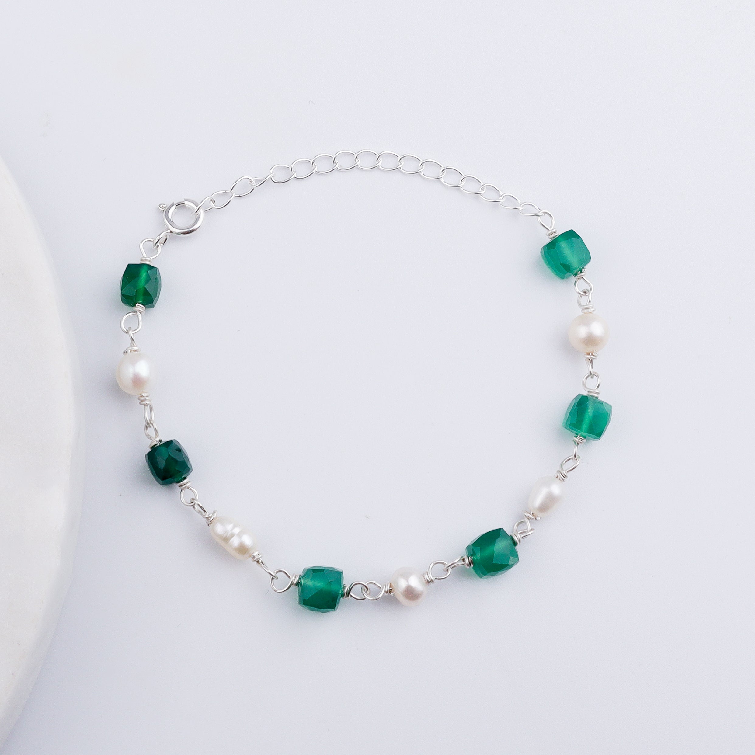 Green Onyx Stone with Pearls Bracelet