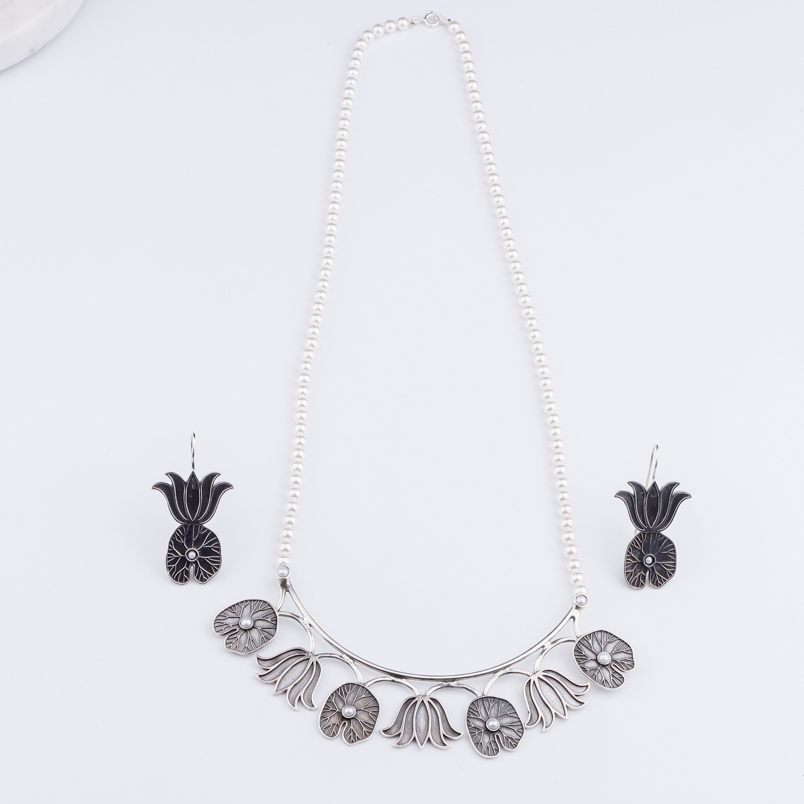 Abstract Silver Pearl Set