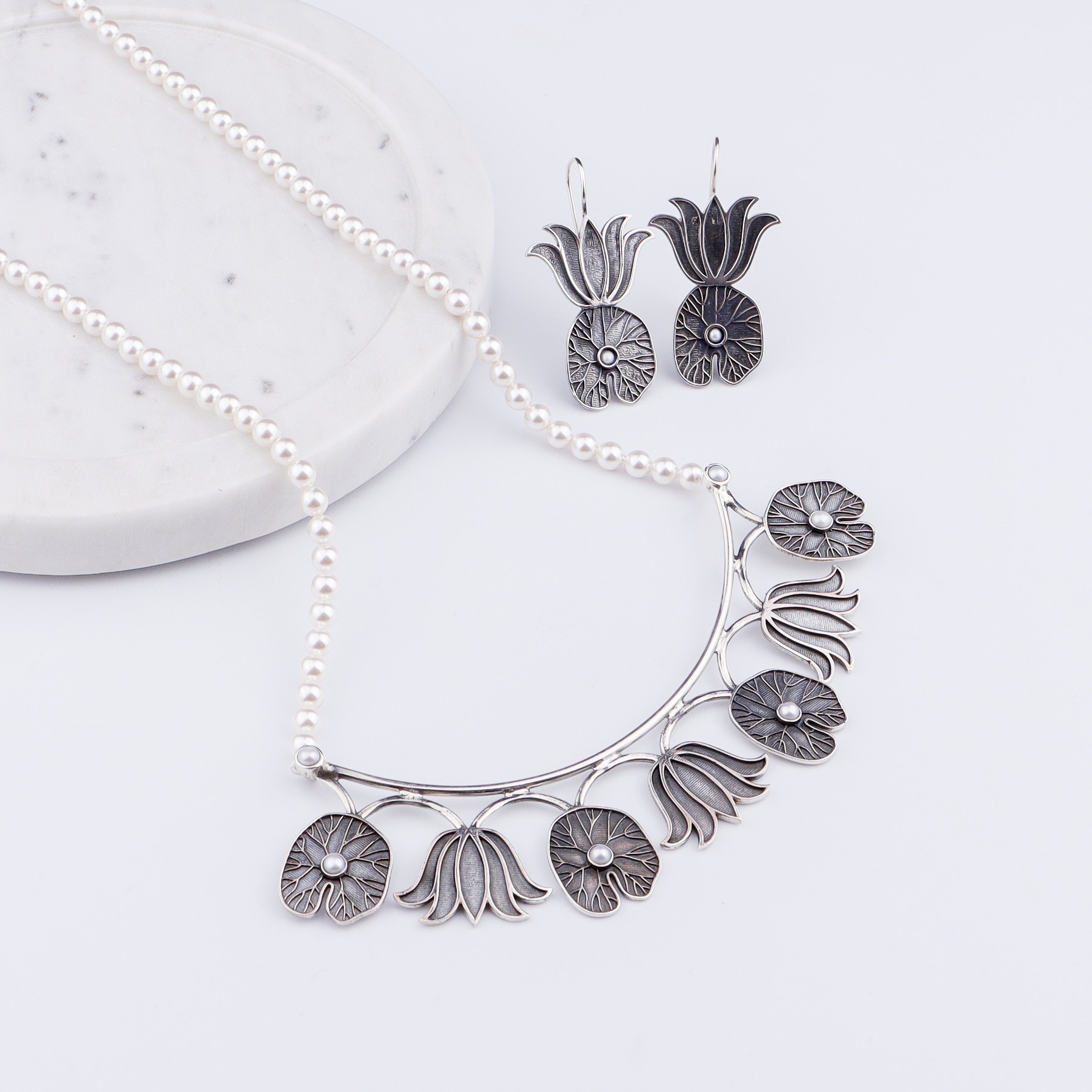 Abstract Silver Pearl Set
