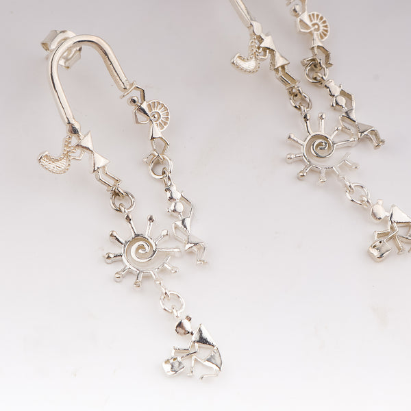 Silver earrings with Warli motifs, artisanal jewelry, 92.5 silver, cultural accessories