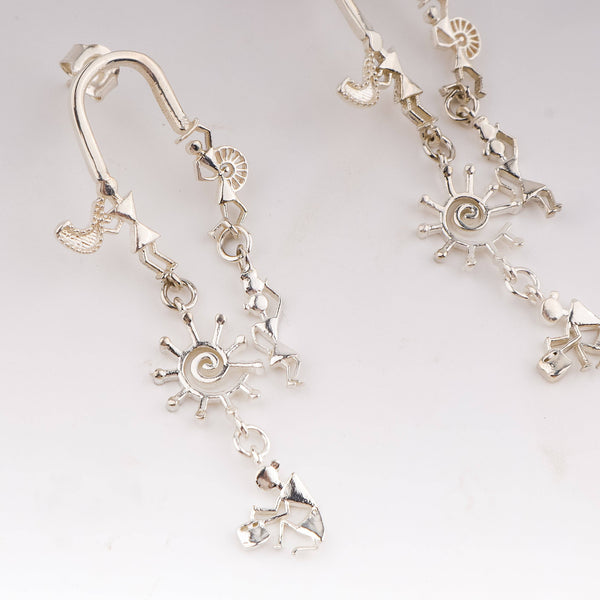 Silver earrings with Warli motifs, artisanal jewelry, 92.5 silver, cultural accessories