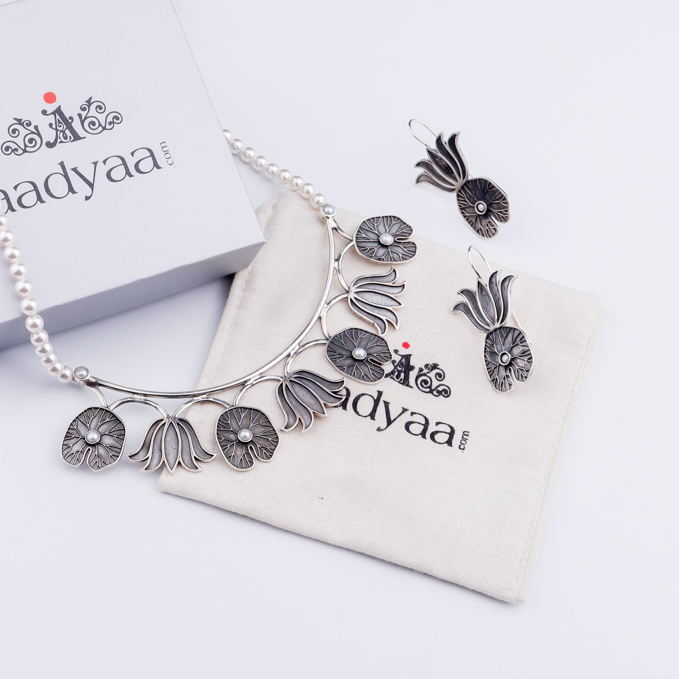 Abstract Silver Pearl Set