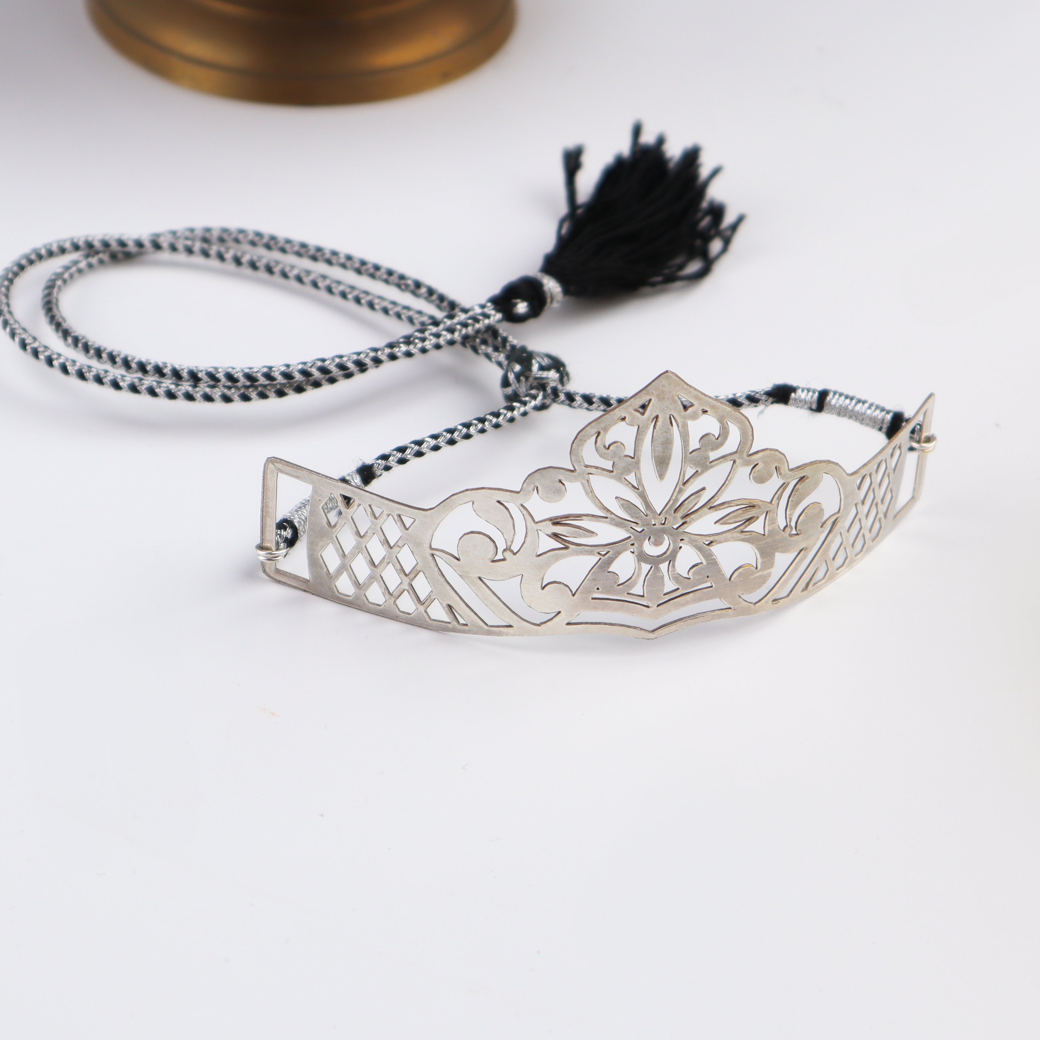 Silver Floral filigree Mukut