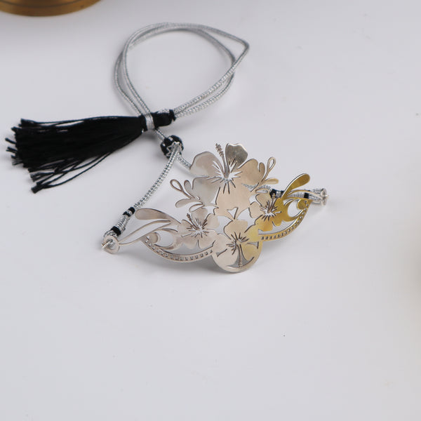 Silver Mukut with floral design for religious ceremonies