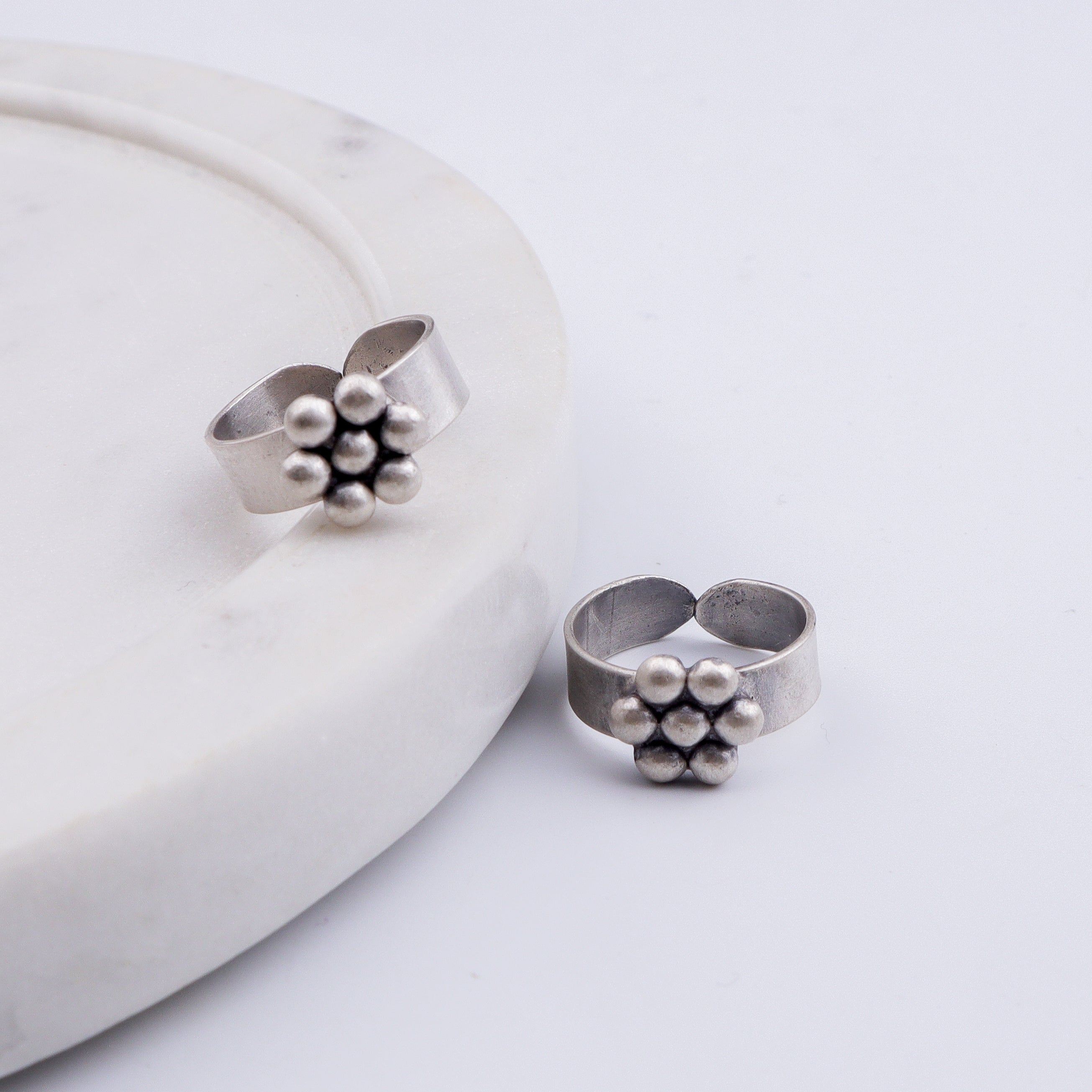 Kudi Toe Ring - Large Base: Original