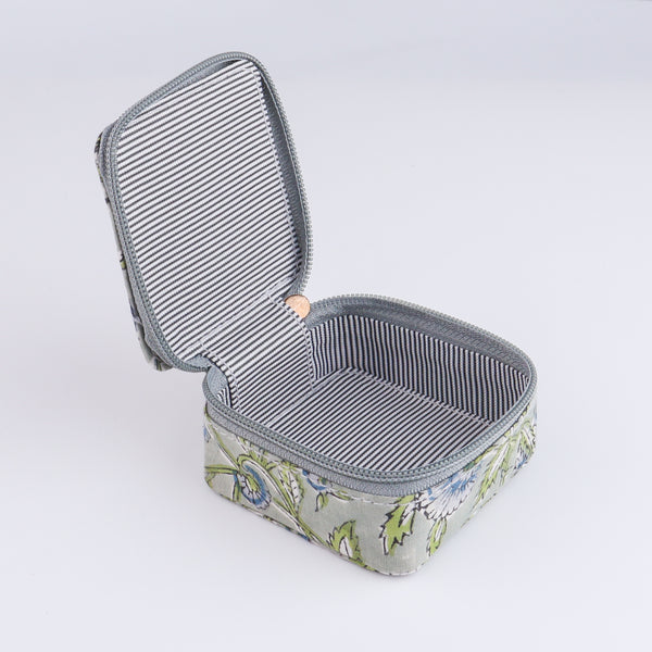 Premium Fabric Jewellery Pouch (Travelling)