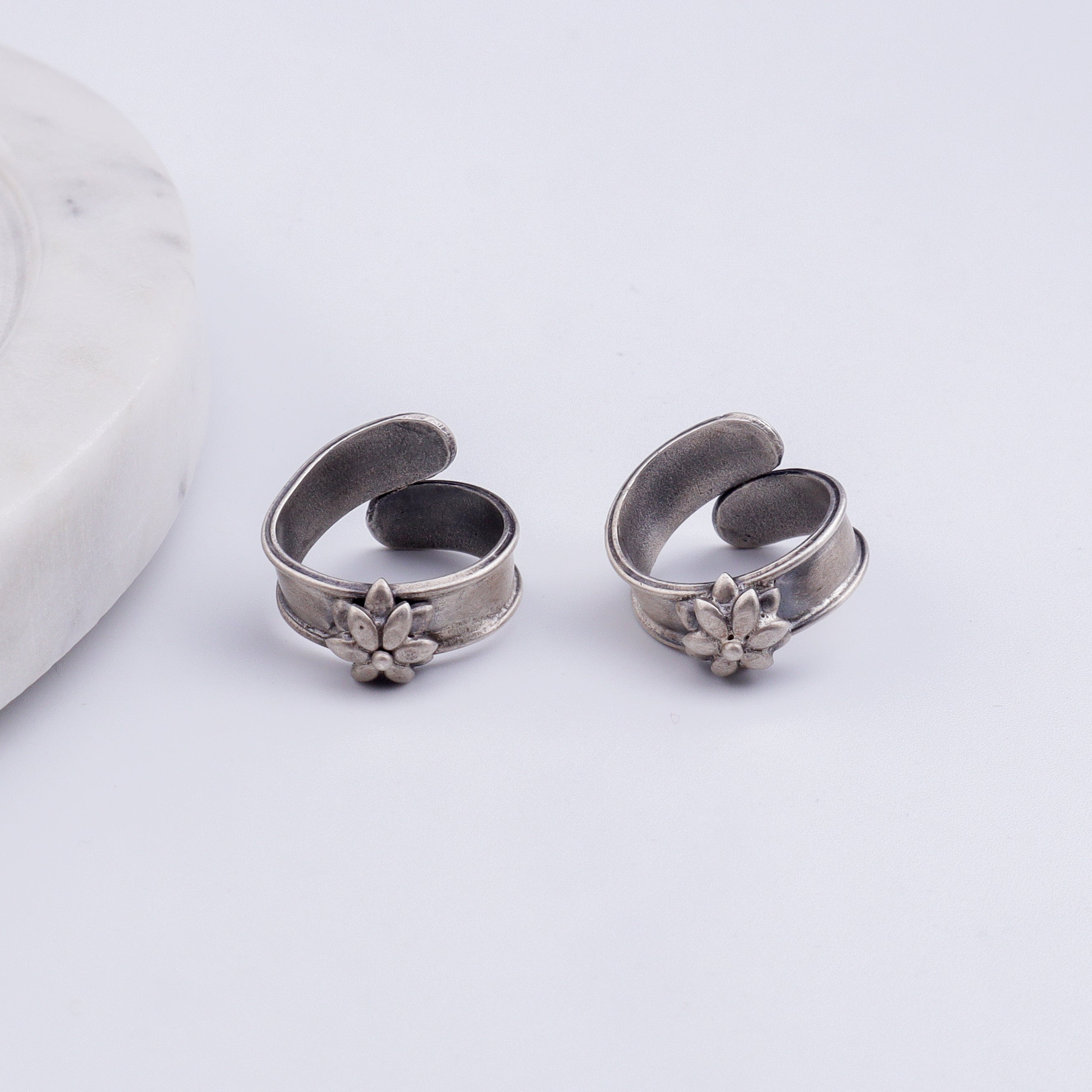 Shevanti Toe Ring