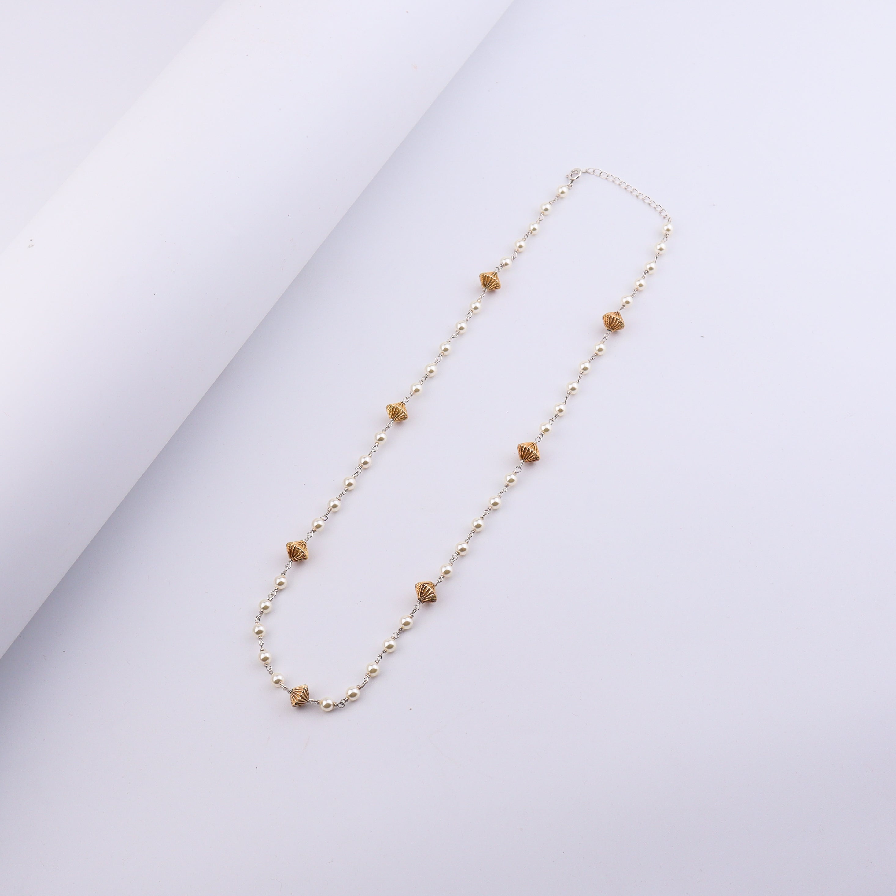 Silver Bead Ganthan with Pearls (20 Inches)
