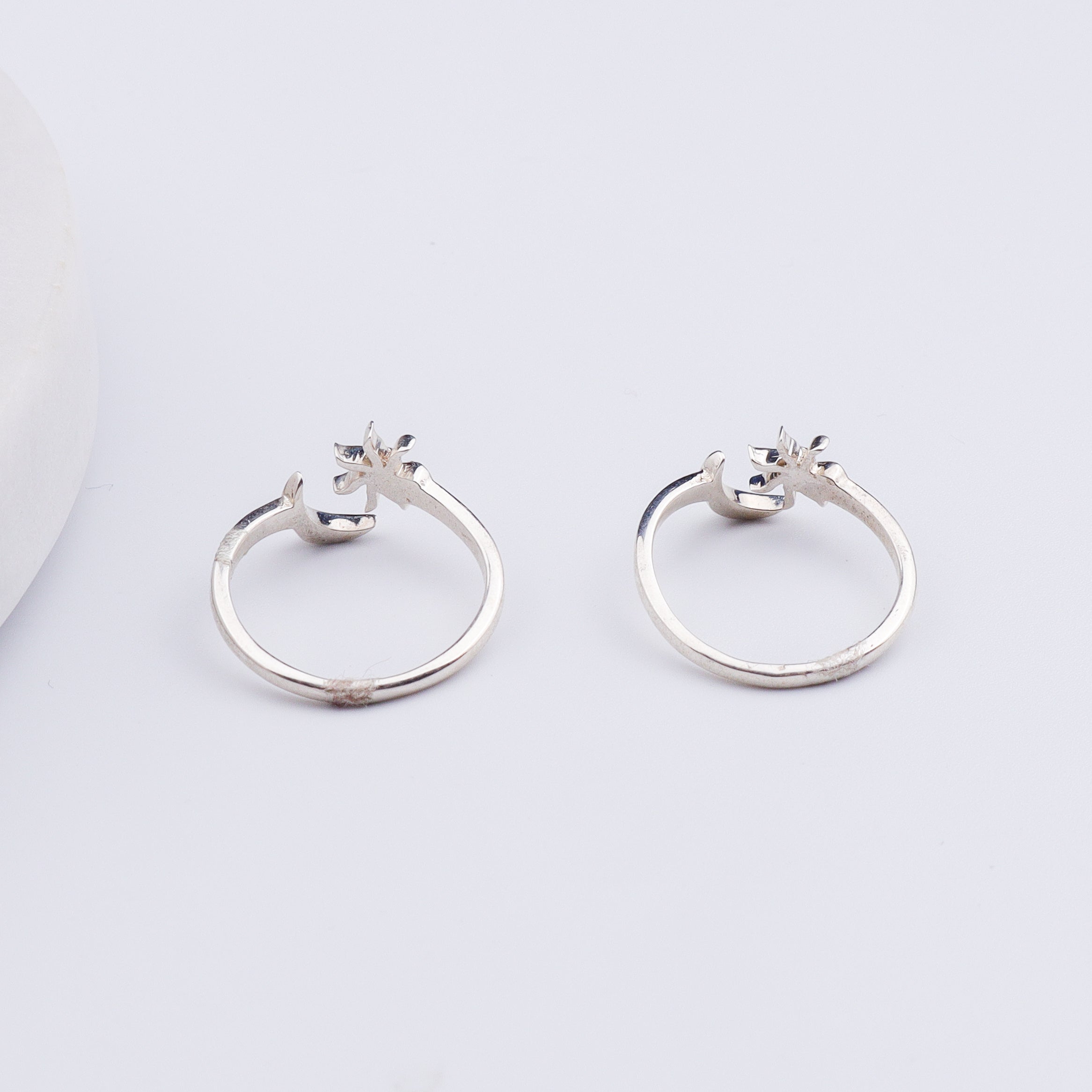 Silver Sun & Moon Motif Toe Ring