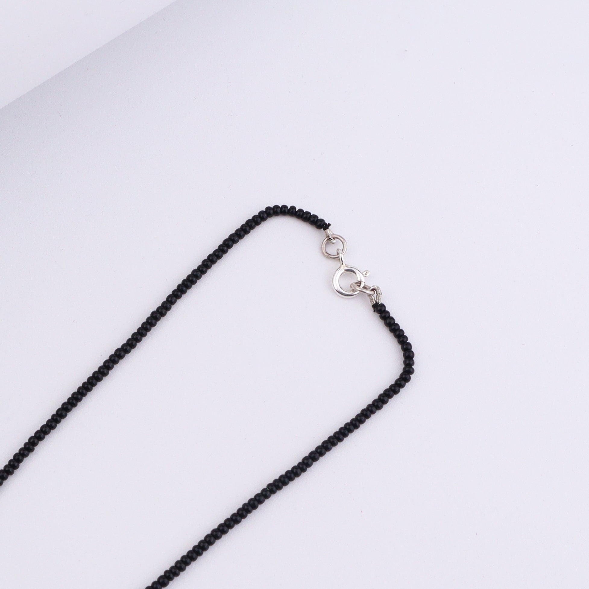 Silver Drop Motif Mangalsutra with Black Spinel