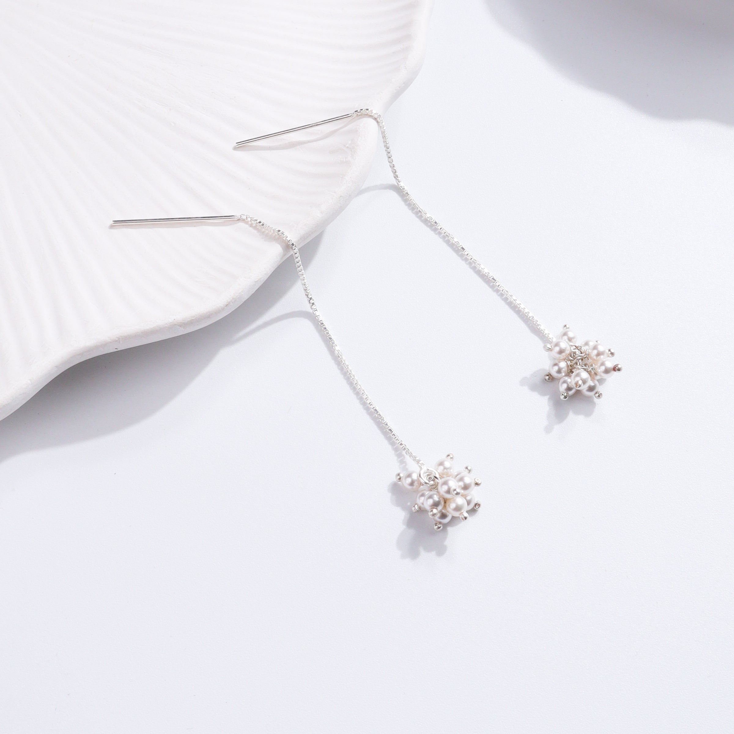 Sui Dhaaga Pearl Bunch Earrings – 92.5 Silver