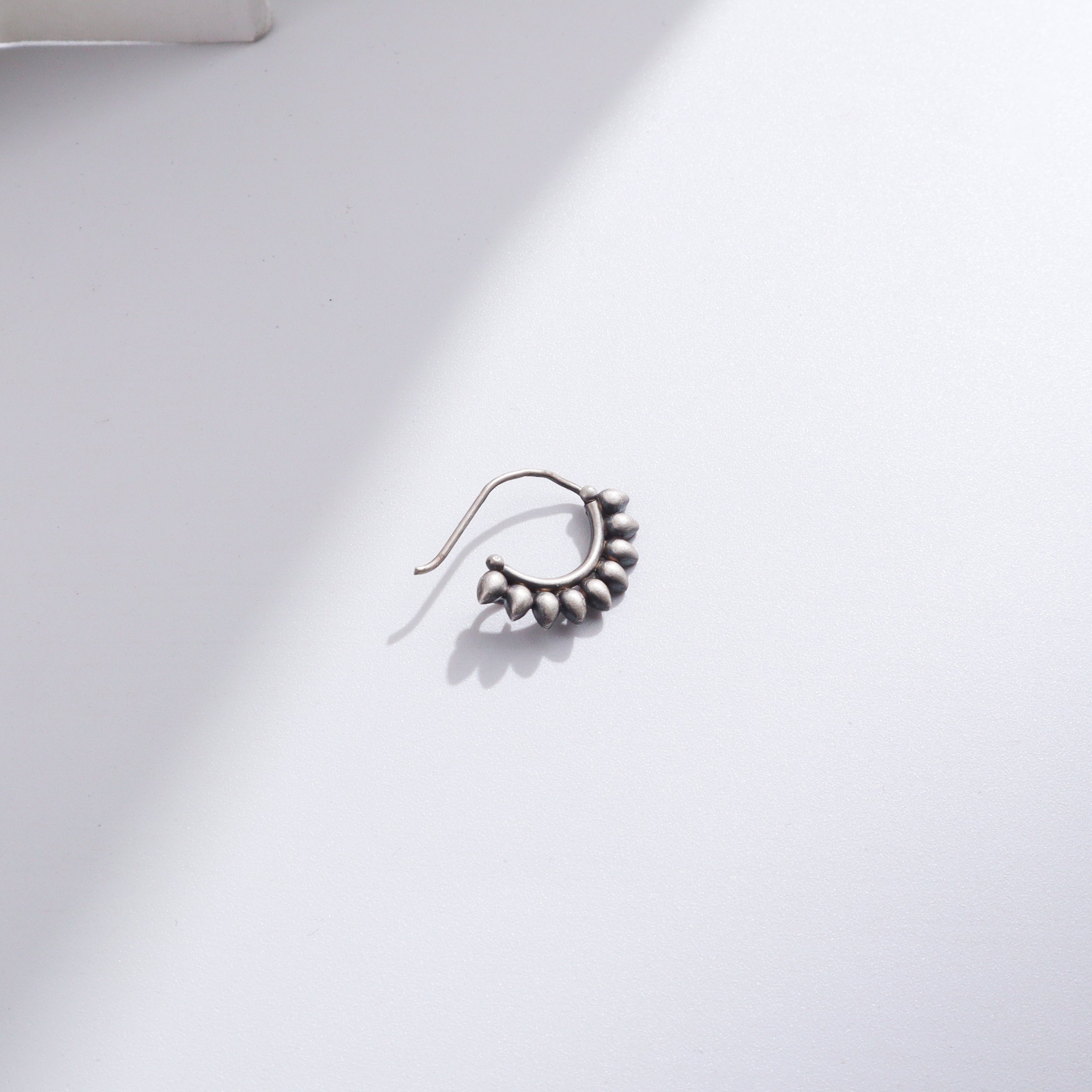 Petals Nath Left Pierced silver earring