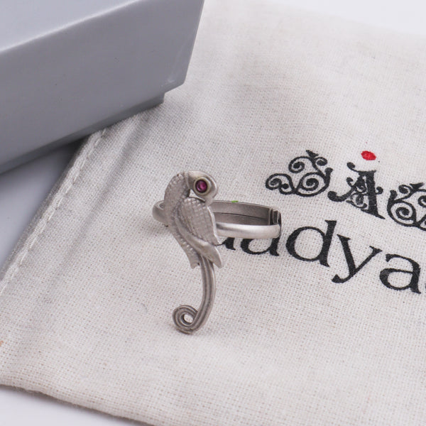Parrot Ring (Made to Order)