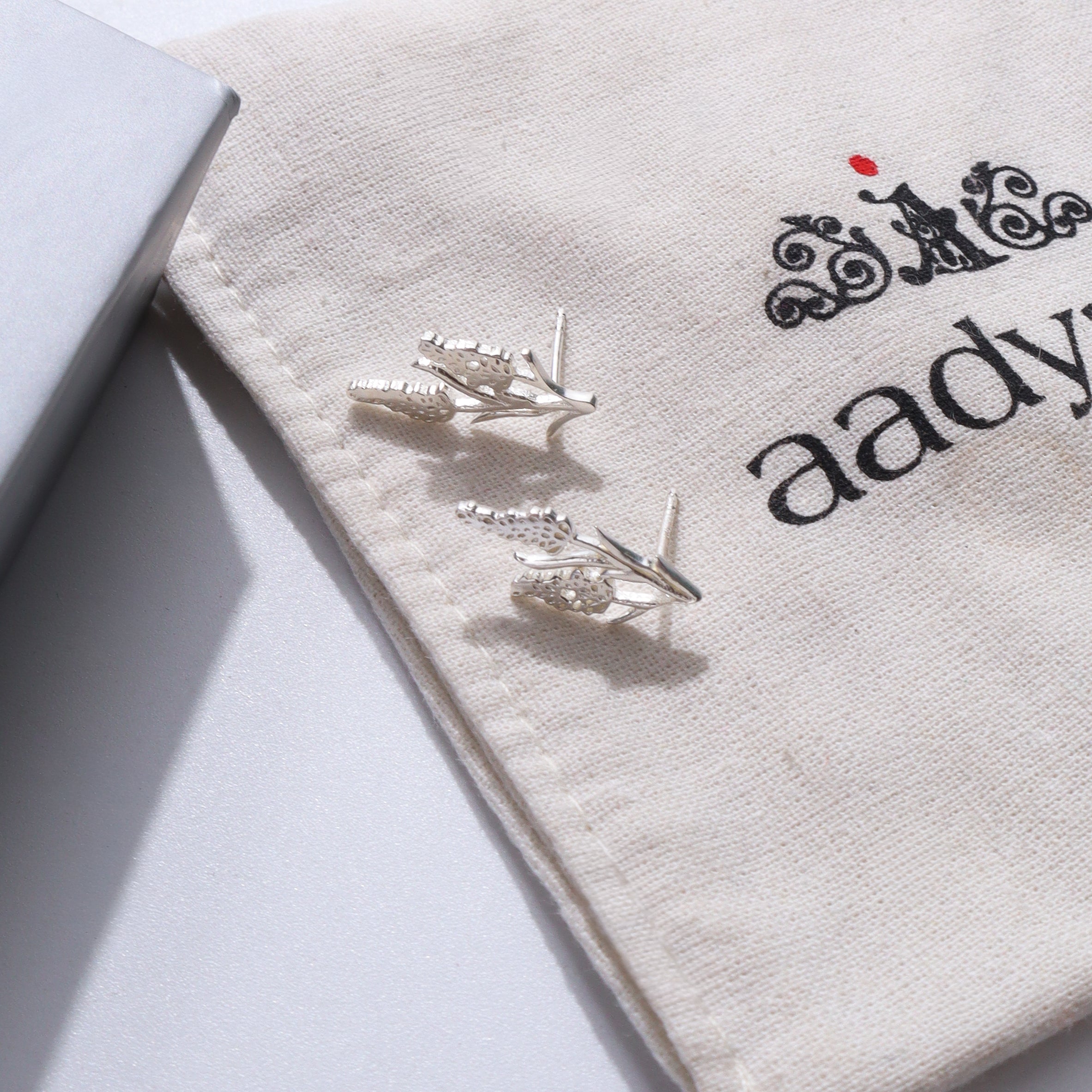 Silver lavender flower earrings