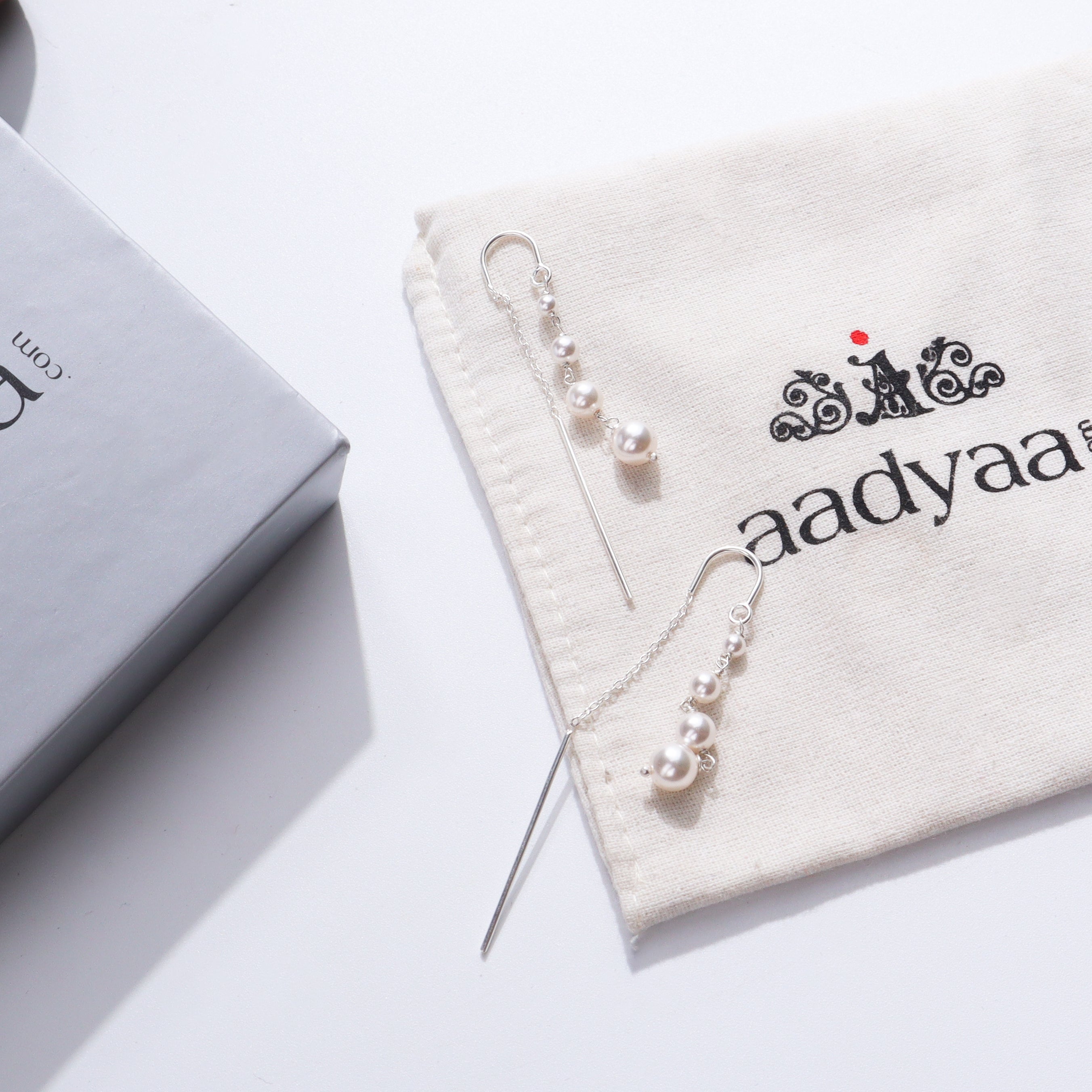 Sui Dhaaga : Pearl Knots