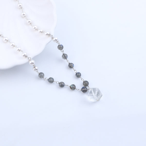 Pearl Ganthan Necklace with Semiprecious Stones
