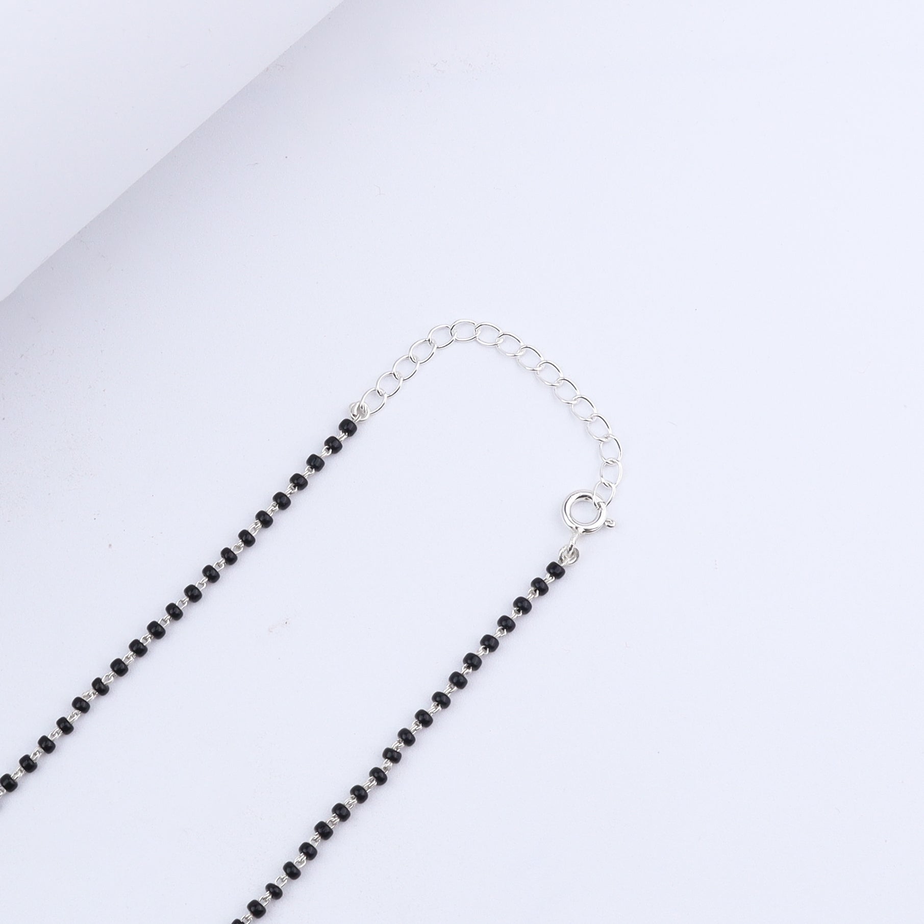 Classic Sarmanee Mangalsutra Small