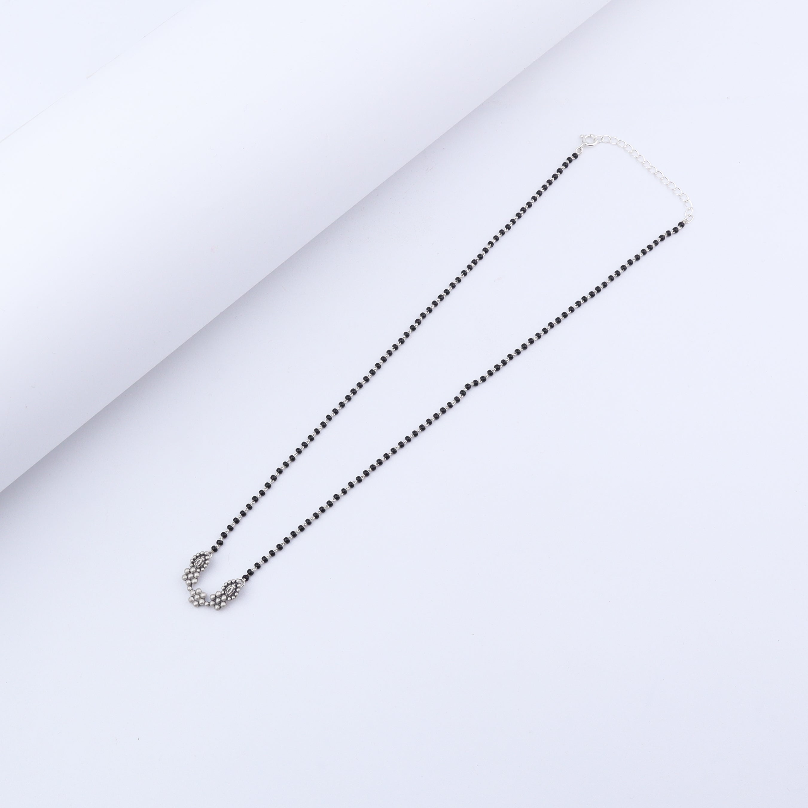 Itihaas Kudi Nath Mangalsutra ( Motif size : Small )