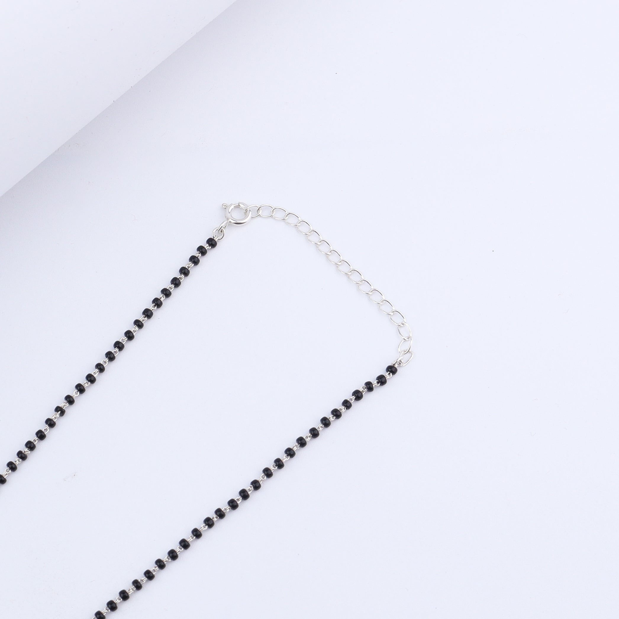 Itihaas Kudi Nath Mangalsutra ( Motif size : Small )