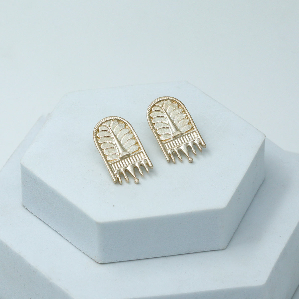 Silver Saaj Motif Earring: ताळी (Taali)