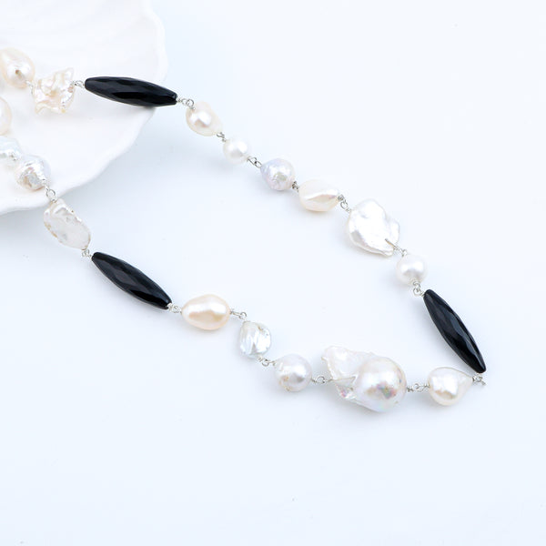 Pearl Ganthan Necklace with Semiprecious Stones