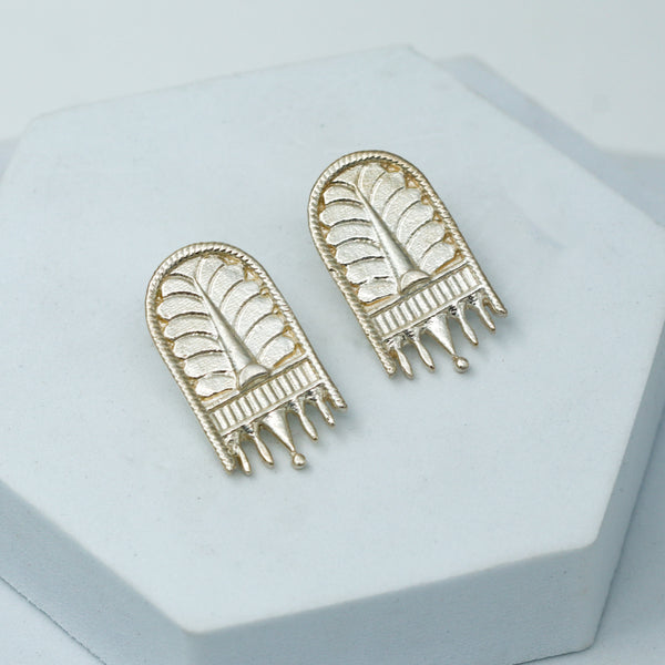 Silver Saaj Motif Earring in sterling silver jewelry for ethnic or contemporary style