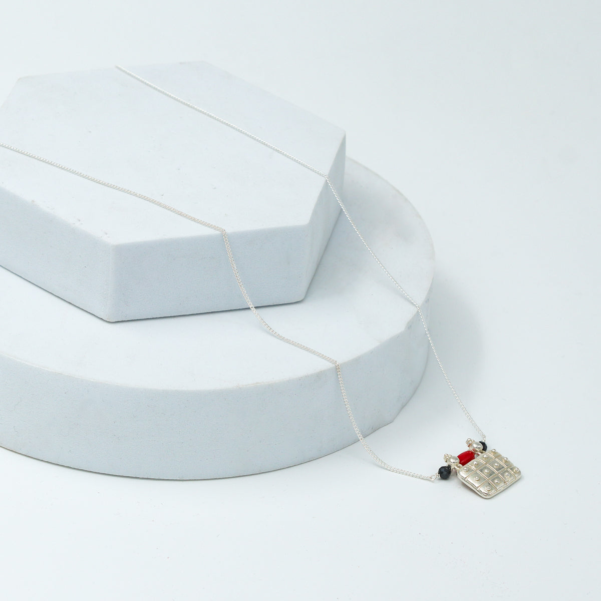 style saaj taait mangalsutra with contemporary outfit