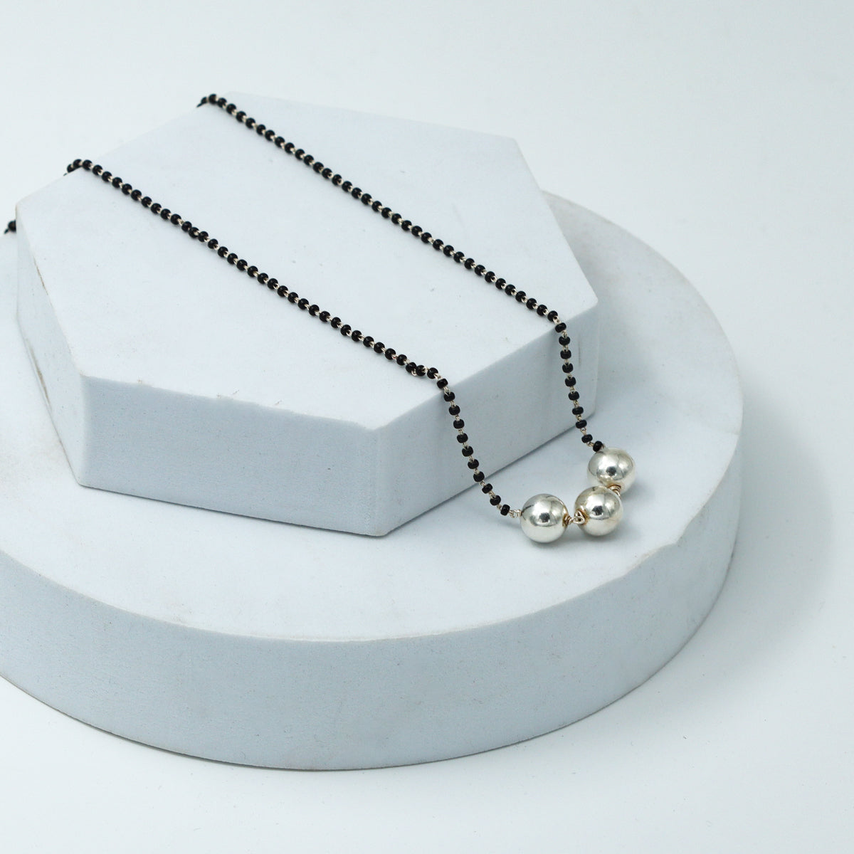 wear Classic Sarmanee Mangalsutra with saree