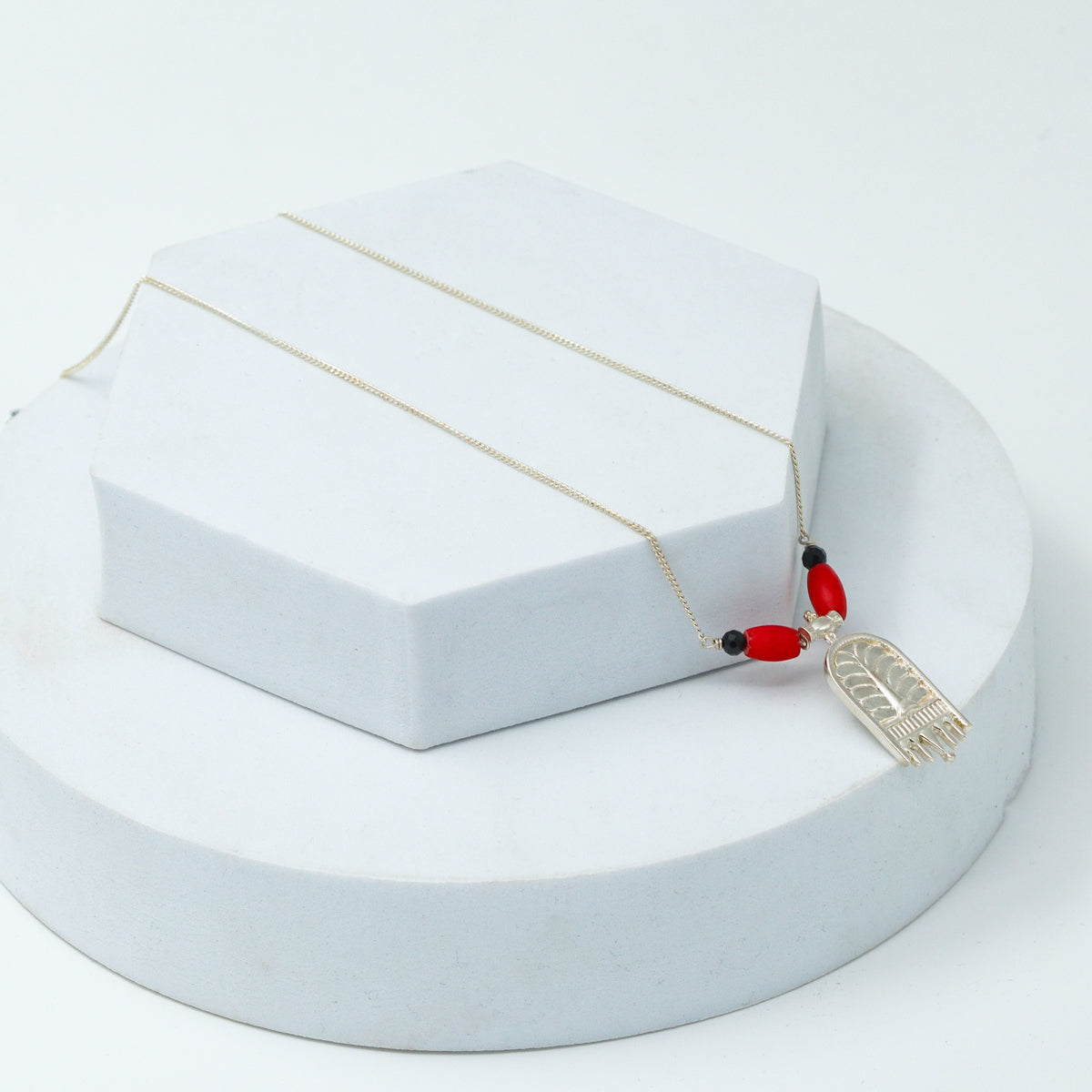 Saaj Motif Mangalsutra: ताळी (Taali)