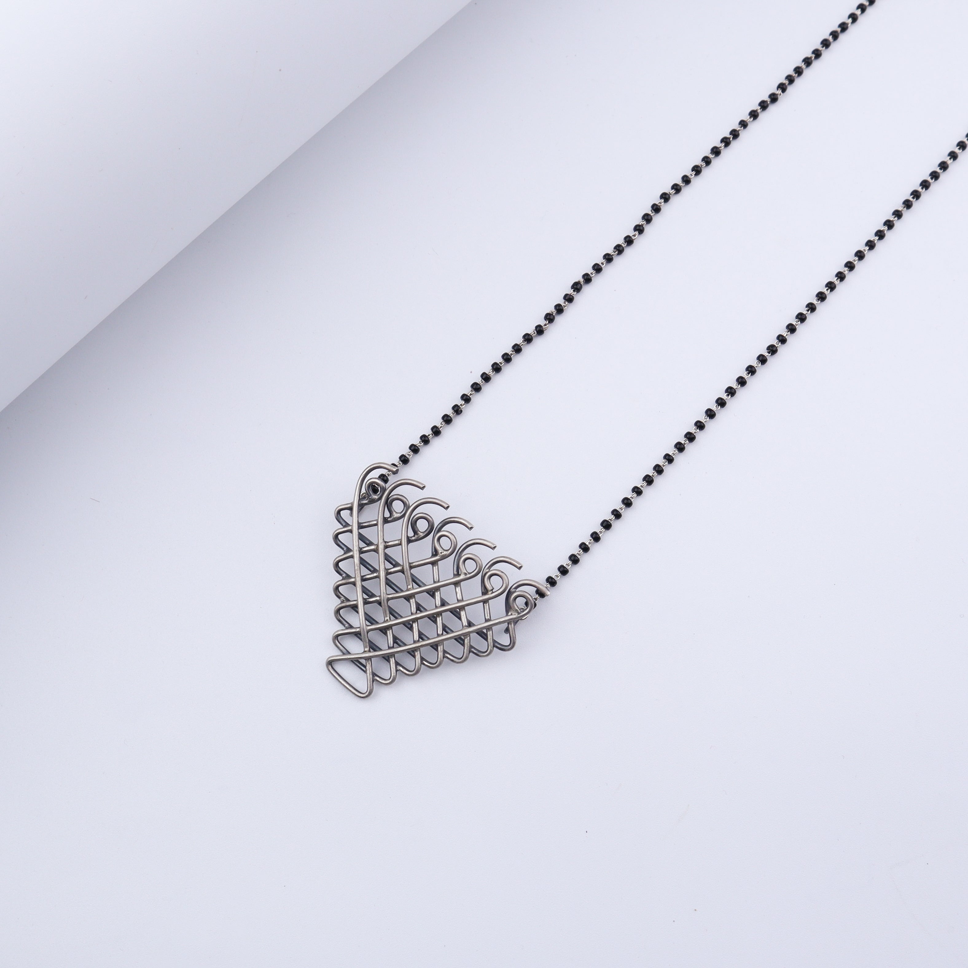 Saraswati Mangalsutra ( Motif Size : Big )